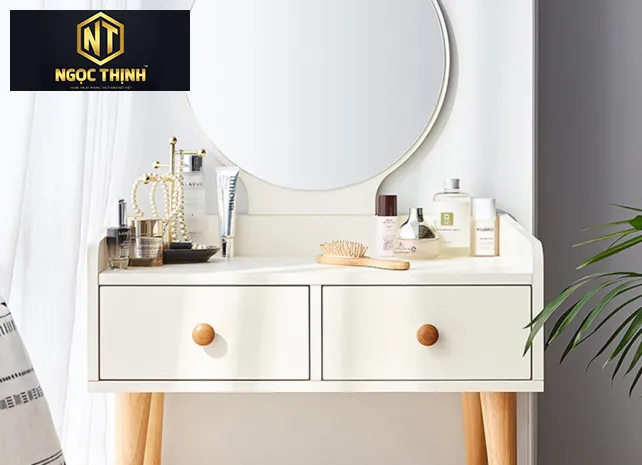 BÀN TRANG ĐIỂM  MINI VÁN CÔNG NGHIỆP TIỆN LỢI